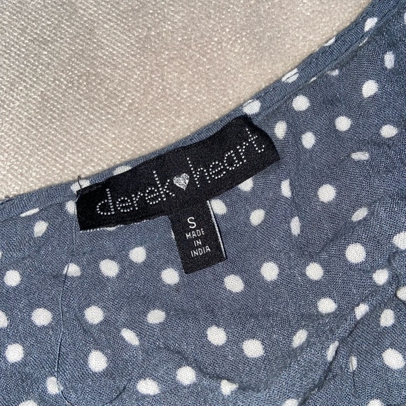 ⭐️🟢Blue Polka Dot Blouse ⭐️ - Picture 5 of 6